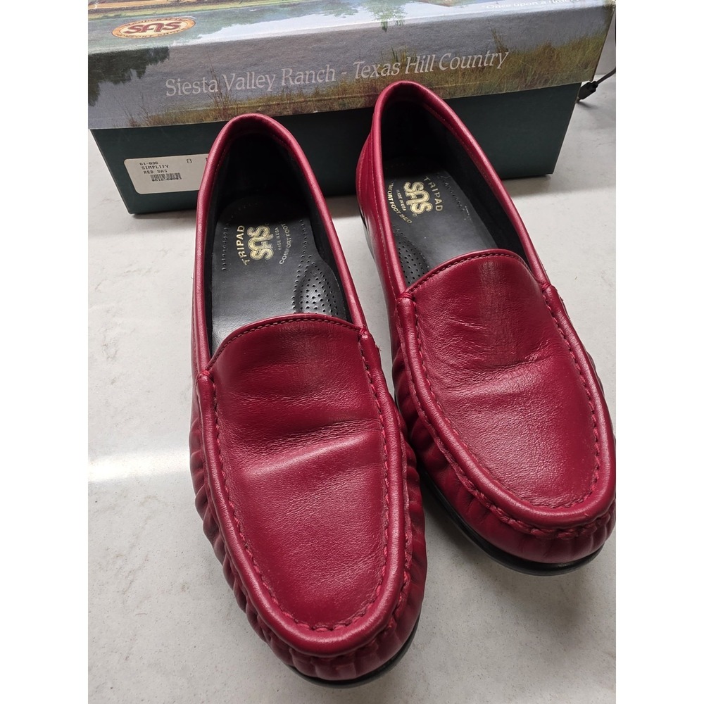 SAS Simplify Shoes Womens Size 8 M Red Leather Slip On Comfort Moc Toe Loafer